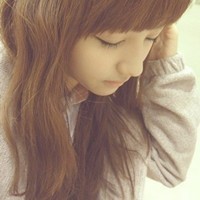 我承认我的自私_寂寞伤感的女生头像