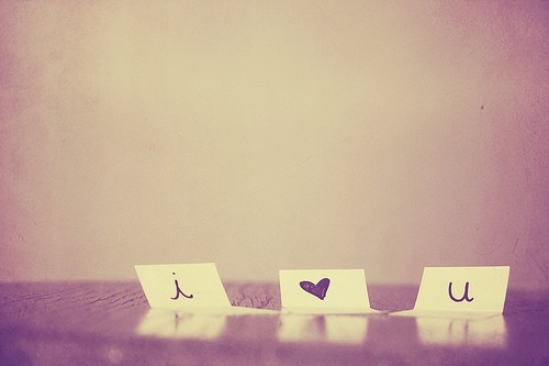 漂亮的心性空间素材_我只求一份温馨的爱情