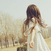 时尚的非主流女生QQ头像 那些挥之不去的思绪