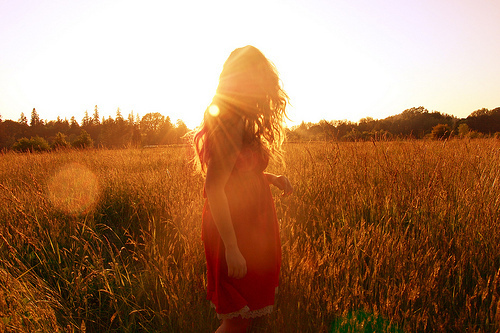 我不懂你的绝望_混乱伤感的意境QQ空间图片素材