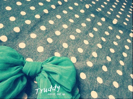 我不懂你的绝望_混乱伤感的意境QQ空间图片素材