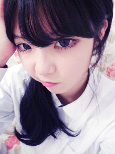 我隐藏最深的自己_甜美女生时尚QQ空间图片素材