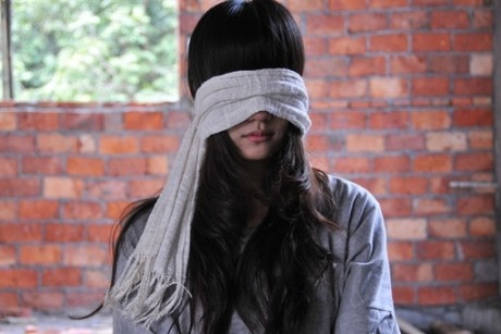 已经结束了的牵挂_性感女生意境QQ空间图片