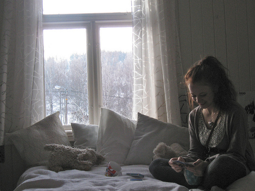 意境女生伤感QQ空间图片素材_习惯了放逐自己