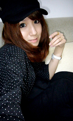 回忆把生活划成一个圈_简单个性女生QQ空间图片