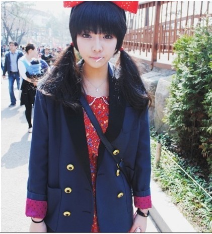 痛苦往往是因为希望破灭_非主流时尚女生QQ空间图片