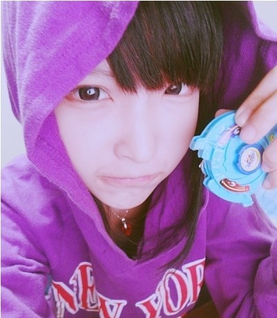 痛苦往往是因为希望破灭_非主流时尚女生QQ空间图片