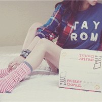 揭开心里的那道暗疮_唯美意境女生QQ头像