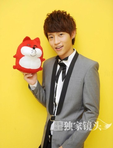 动态明星QQ表情 魏晨