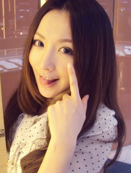 黑暗里的孤独_非主流伤感QQ空间女生图片