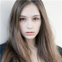 回忆就像美好的梦幻_非主流唯美女生QQ头像