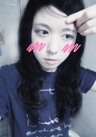 你让我彷徨了_唯美QQ空间意境女生图片素材