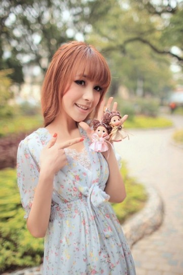 爱一个人不要吝啬承诺_时尚唯美漂亮的QQ空间女生图片