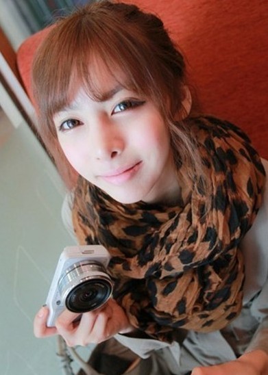 他已经不在乎你了_单纯个性女生QQ空间靓丽图片