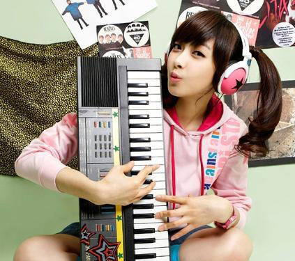 爱情是一个交心的过程_超唯美气质女生QQ空间图片