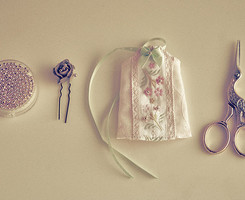 可爱浪漫女生饰品_推荐时尚潮流女生QQ空间素材