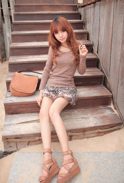 我受不了残忍的爱情_甜美文静女生QQ空间图片