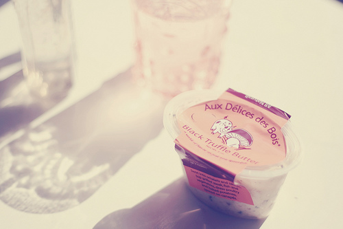 忘记了曾经的动摇_意境好看的QQ空间图片素材