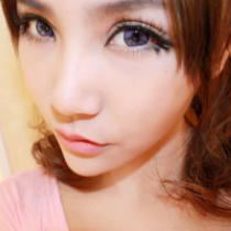 融化在爱的奶糖里_潮流时尚的非主流女生头像