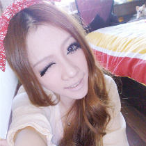 融化在爱的奶糖里_潮流时尚的非主流女生头像