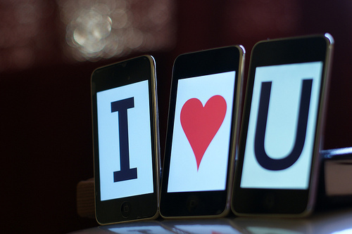 唯美意境推荐QQ空间图片素材_希望有个人能够抱紧我