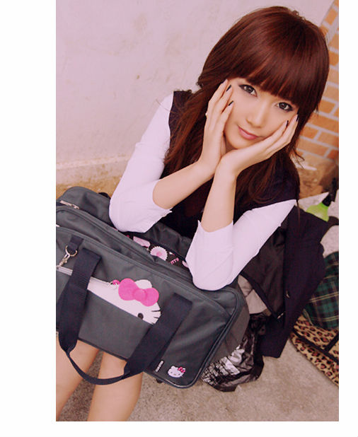 在爱的世界里没有委屈_甜美潮流女生QQ空间图片