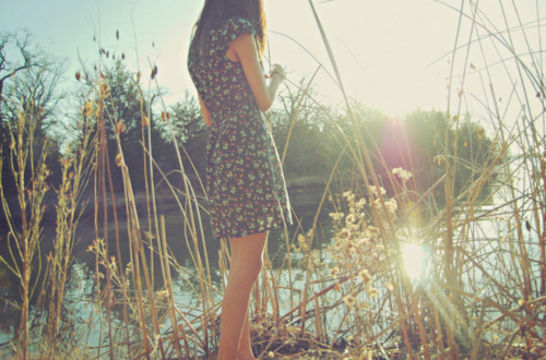 我用自己的方式诠释爱情_唯美意境女生图片