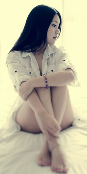 性感女生 个性QQ透明皮肤