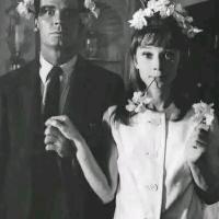 2022欧美范女生头像 天凉了你要外套还是拥抱