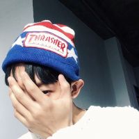 圣诞节你们快乐吗 有点忧郁的男生微信头像设计