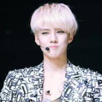 2022帅气阳光的微信男生头像 纠缠连自己都觉得贪婪