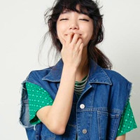 可以笑的很灿烂哭得很疯狂的漂亮美女_唯美可爱女生微信头像大全