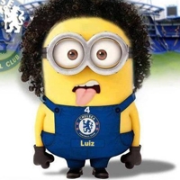 看到小黄人就开心.