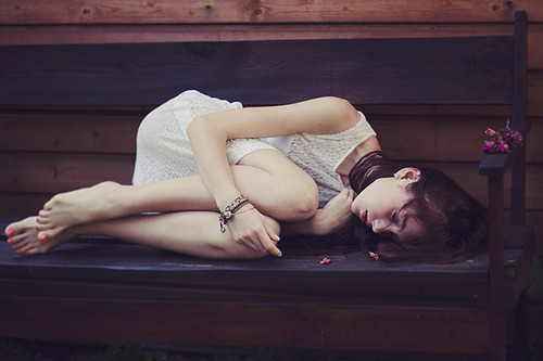 大哥一枪崩了你/害羞