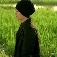 两张一男一女不带字情侣头像一左一右