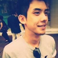 2022成熟魅力的微信男生头像 依偎你的身旁听海浪声