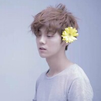 暖心男神微信头像2022 不适合的人会带走最好的你