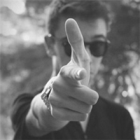 经典黑白男生头像大全 超拽男生黑白微信头像