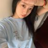 很气质的女生头像很好看2023 我开始享受吹风听歌一个人