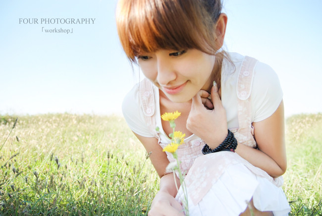 很久以前如果我们爱下去_温暖阳光的清爽女生QQ空间图片