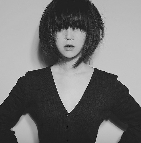 唯一不可能放弃的就是你_绝望沉沦的非主流颓废女生QQ空间图片素材