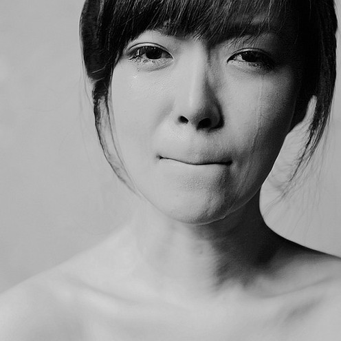 唯一不可能放弃的就是你_绝望沉沦的非主流颓废女生QQ空间图片素材