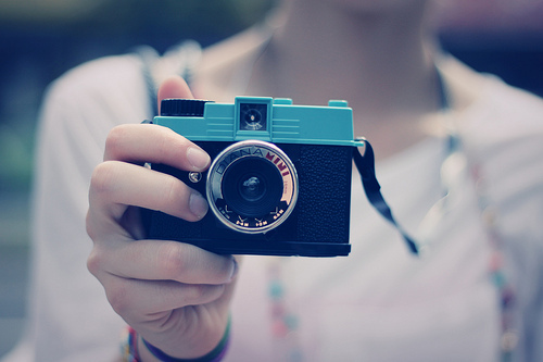 不时闪现出惊喜与憧憬