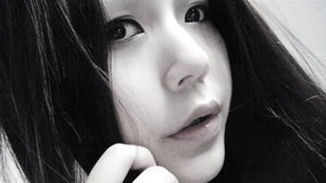 点击图片可在新窗口打开 女生图片素材