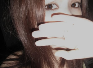 点击图片可在新窗口打开 女生图片素材