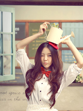 点击图片可在新窗口打开 空间图片素材