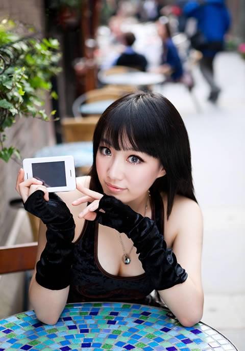 柔弱的外表掩盖不了虚伪_给力的非主流性感女生QQ空间图片