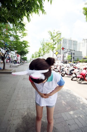 我把自己尘封在从前_可爱甜美的个性女生QQ空间图片