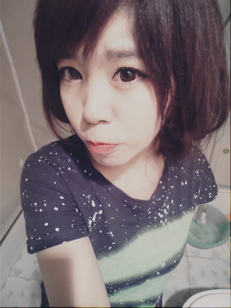 曾经的爱没有了迹象_个性时尚的非主流QQ空间女生图片