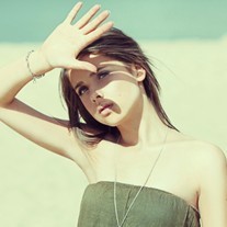 一个人无法安然入睡_非主流欧美意境风格QQ头像